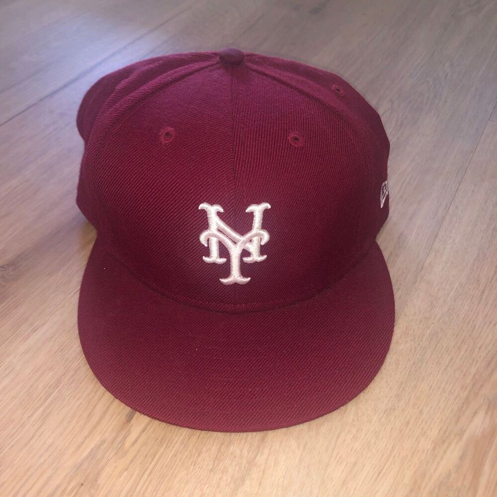 NEW ERA 59FIFTY FITTED HAT BURGUNDY CARDINAL RED HAT NEW YORK METS SIZE 7 7/8